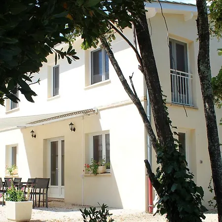 Hébergement de vacances Sardet